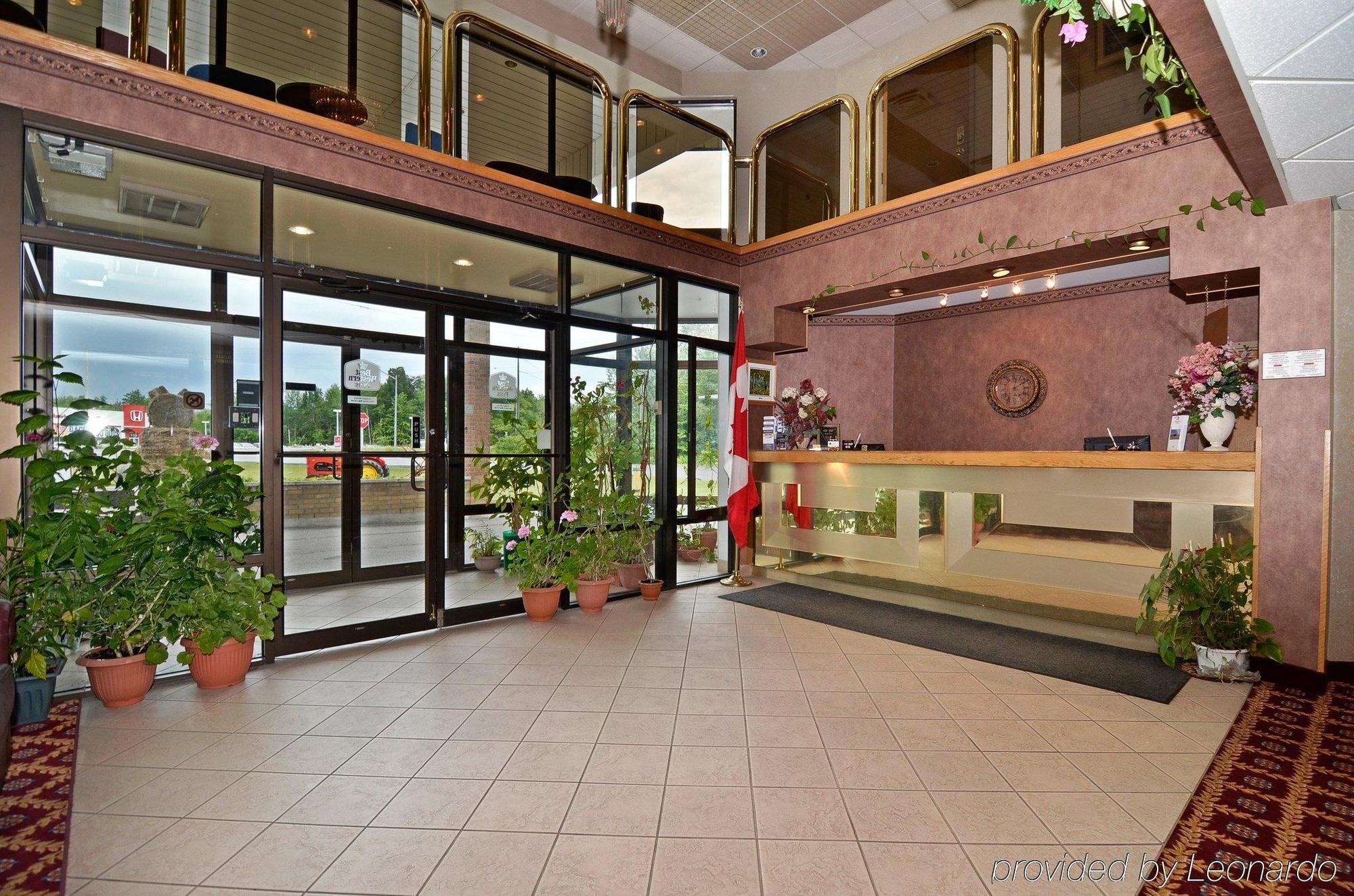Quality Inn & Suites Hawkesbury Intérieur photo